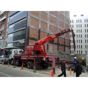 Alsancak Otel İnşaatı Çalışması Efendel Vinç 13