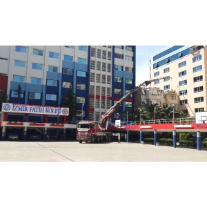 İzmir Fatih Koleji Cam Montajı   İzmir Vinç Hizmeti 3